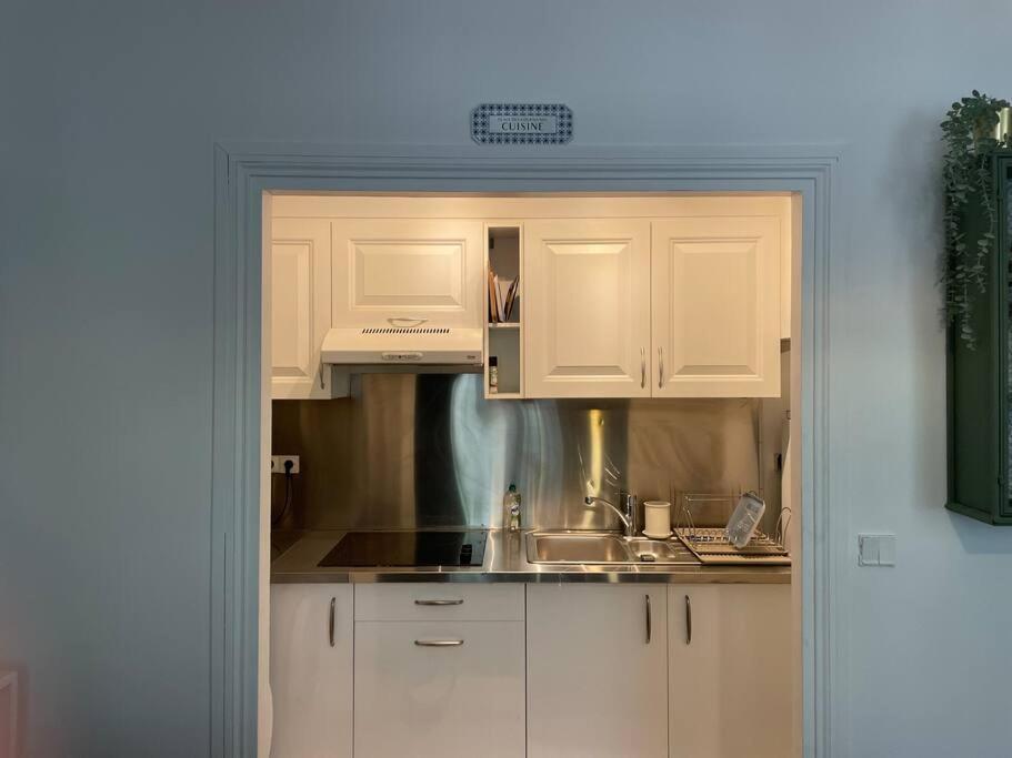 Apartment The Avenue Ternes Paris