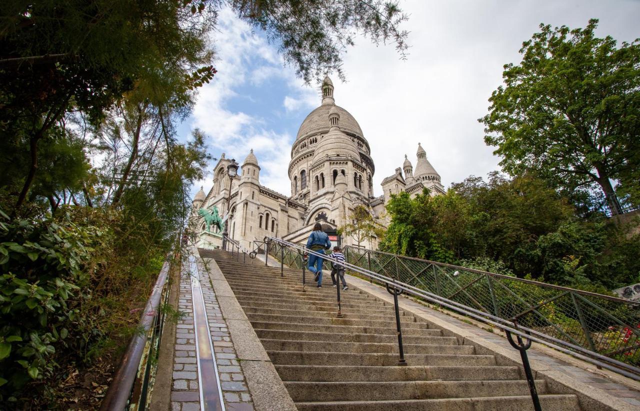 Le Village Montmartre By Hiphophostels *