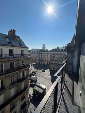 Place In Saint Germain Des Près *