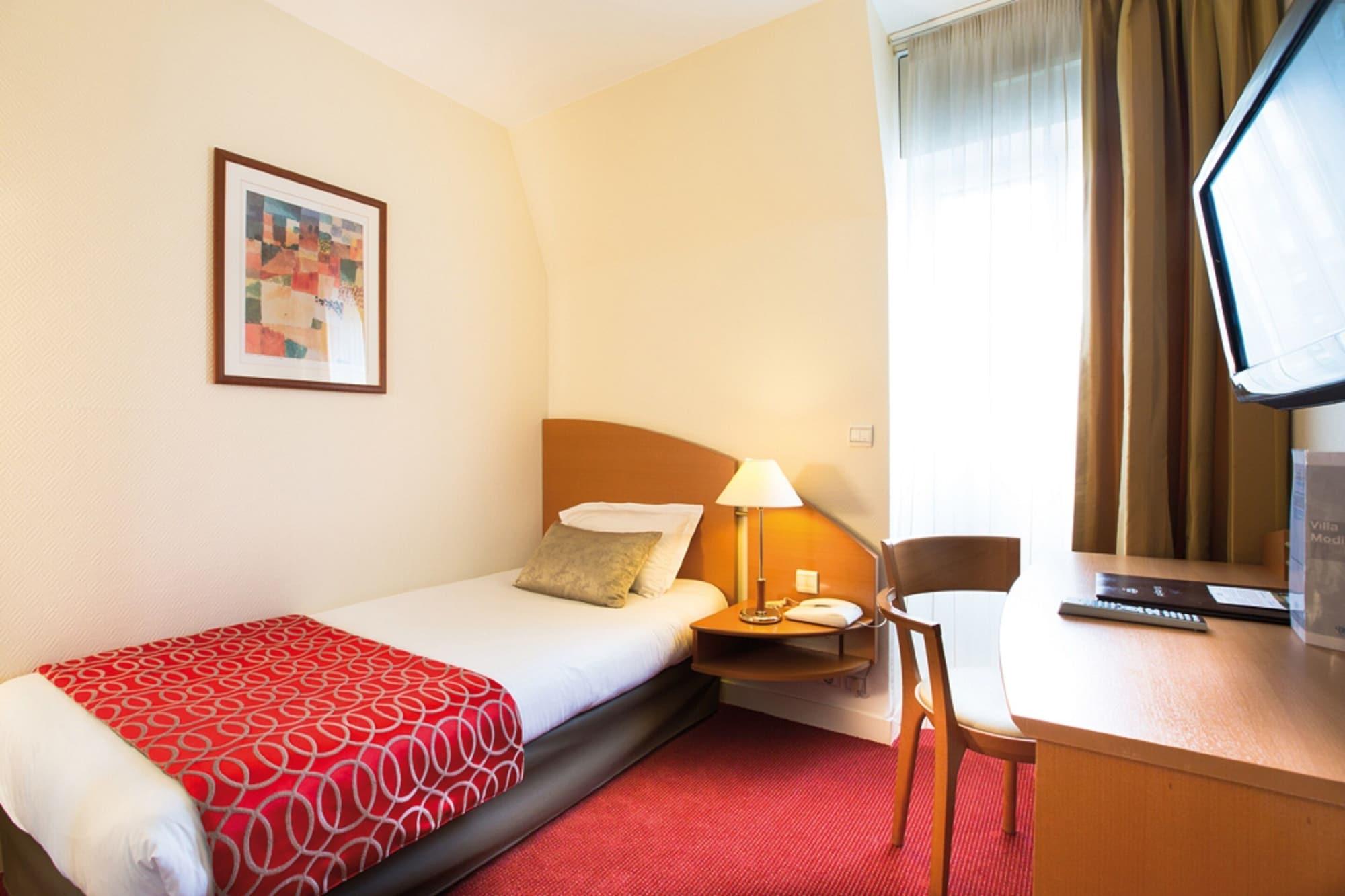 Bleues Modigliani Hotel 3*