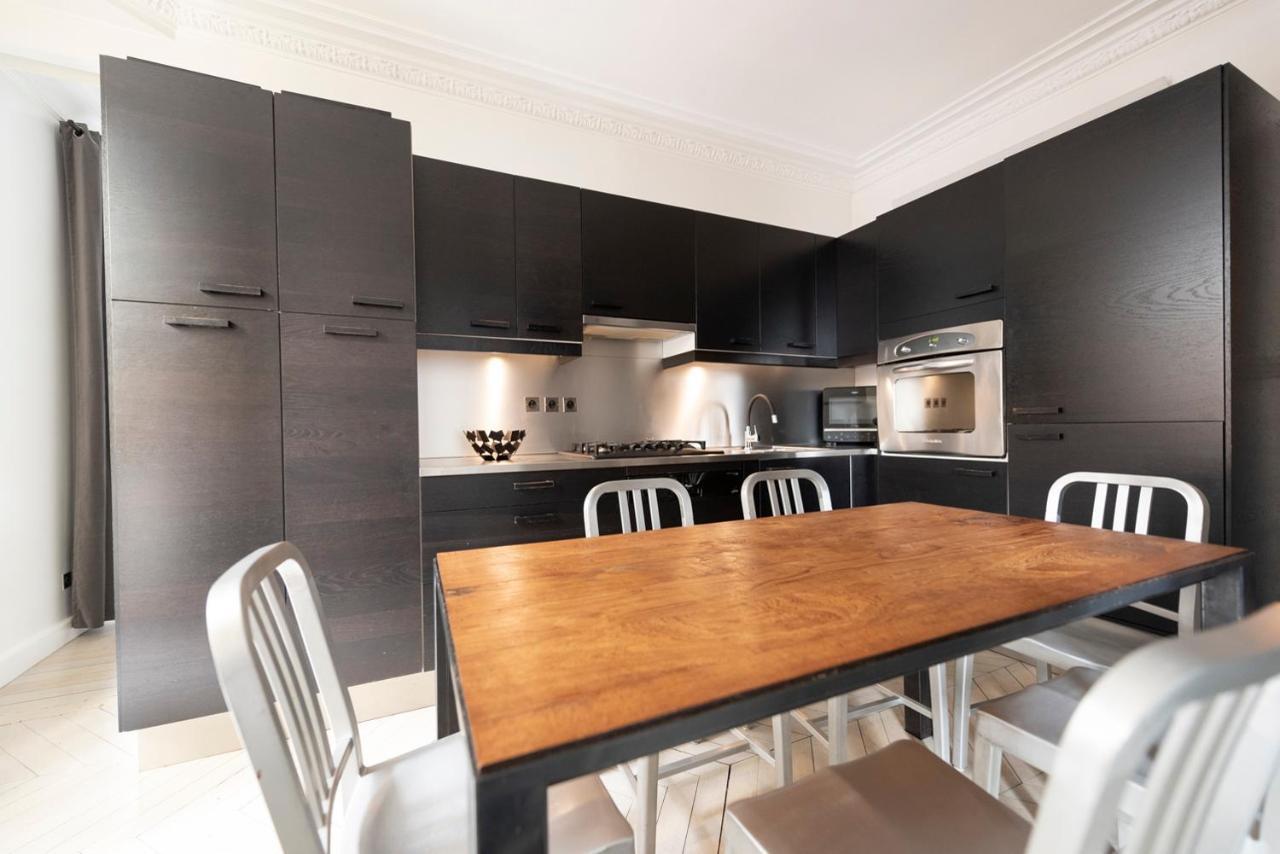 Apartment Jehan Paris