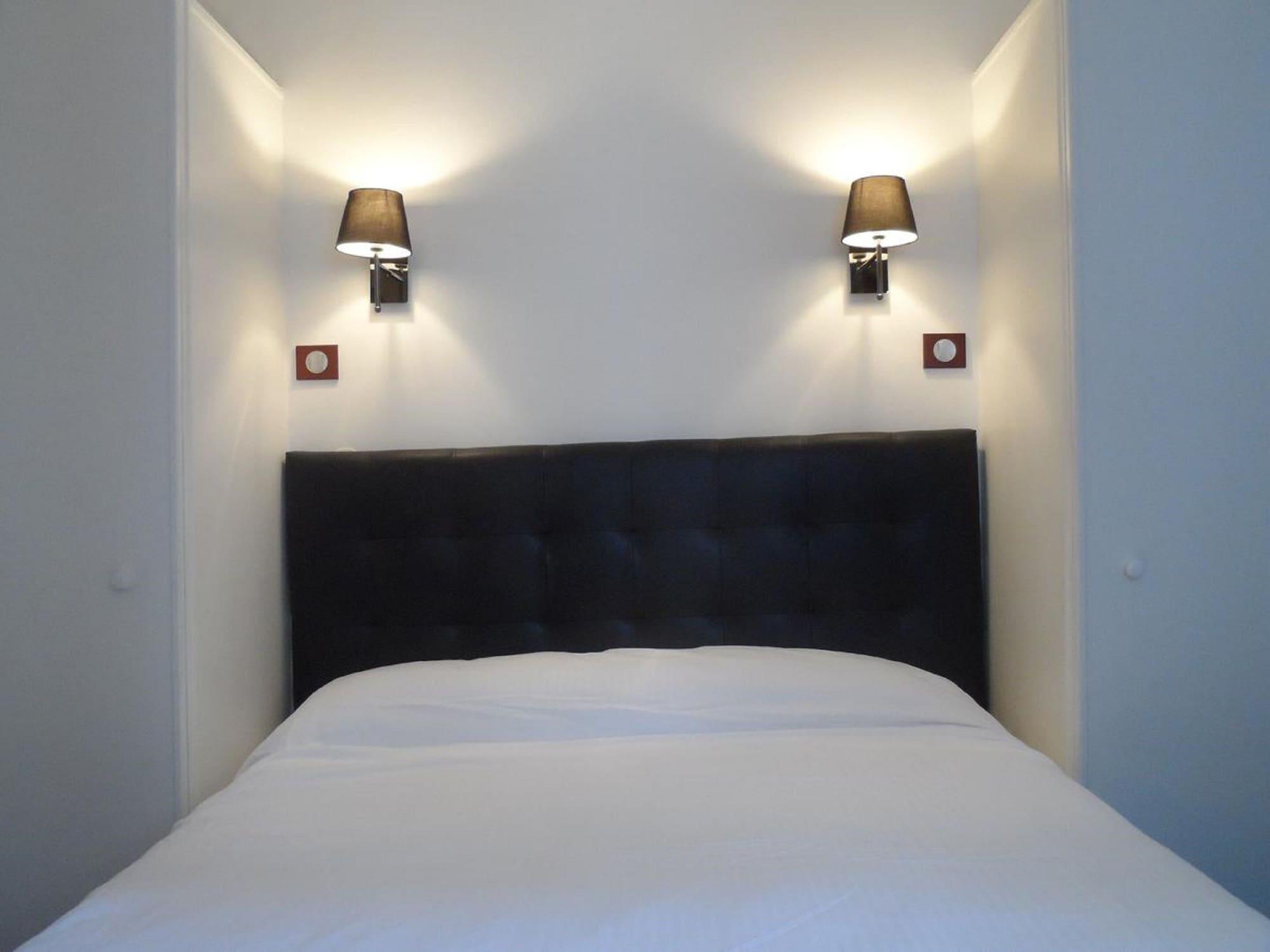 Hotel Monceau Paris