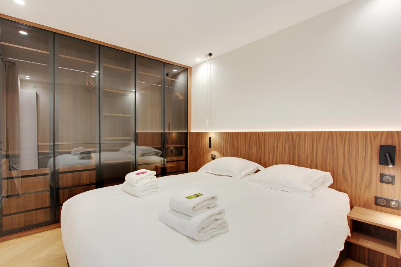 Apartamento Stunning With View At The Very Heart Of *