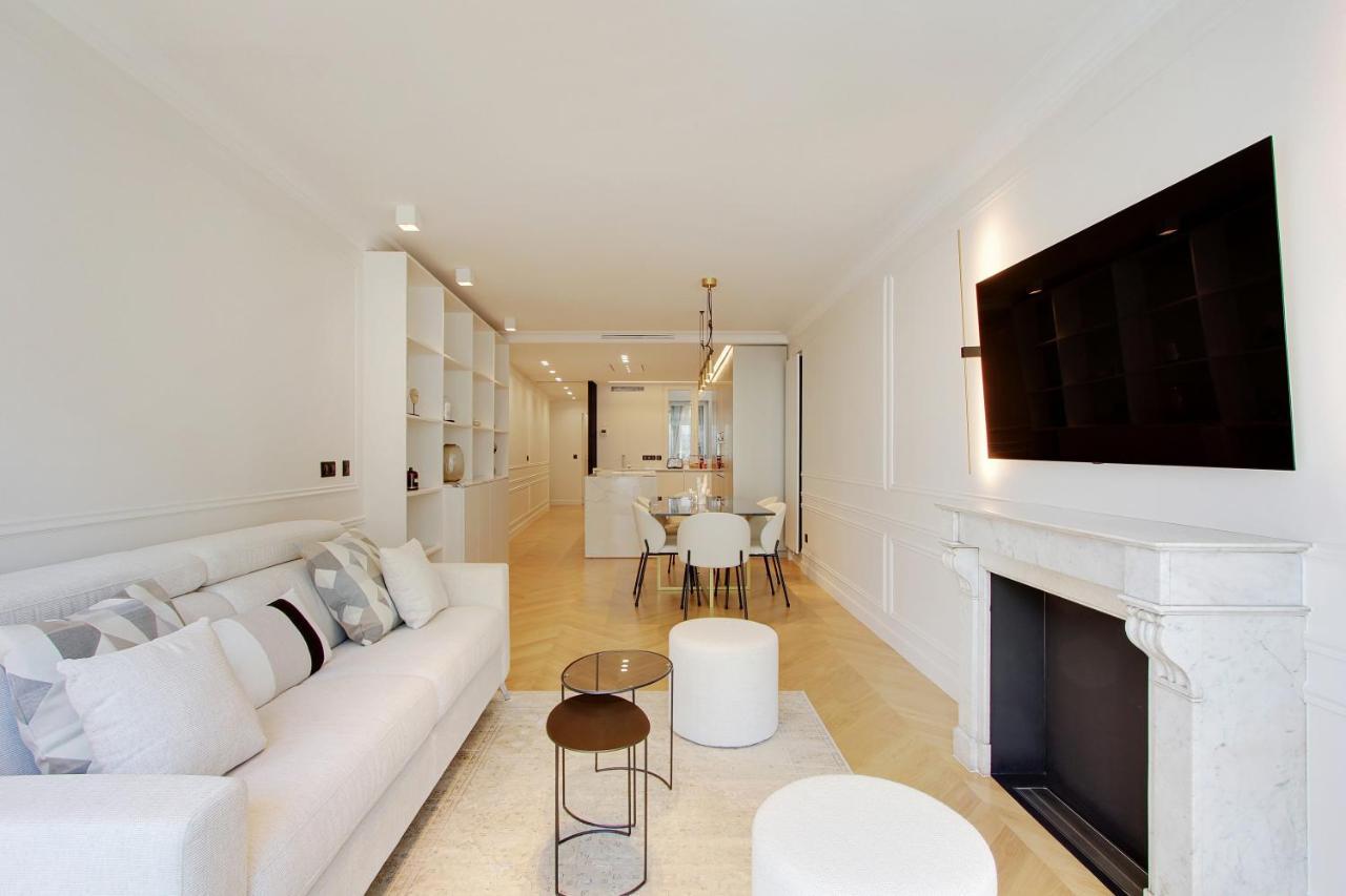 Stunning With View At The Very Heart Of