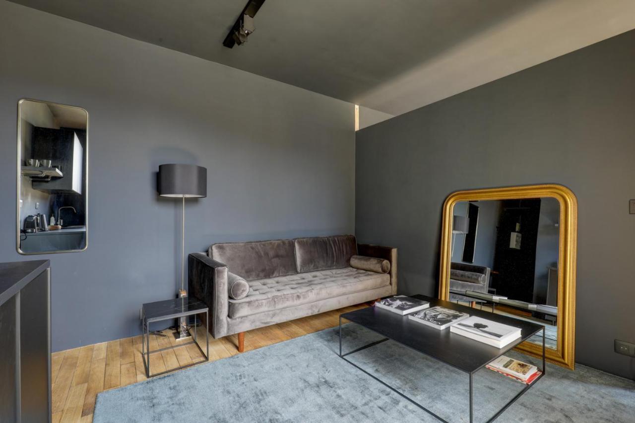 Artiste Atelier Bail Mobilite Palais Royal Apartment Paris