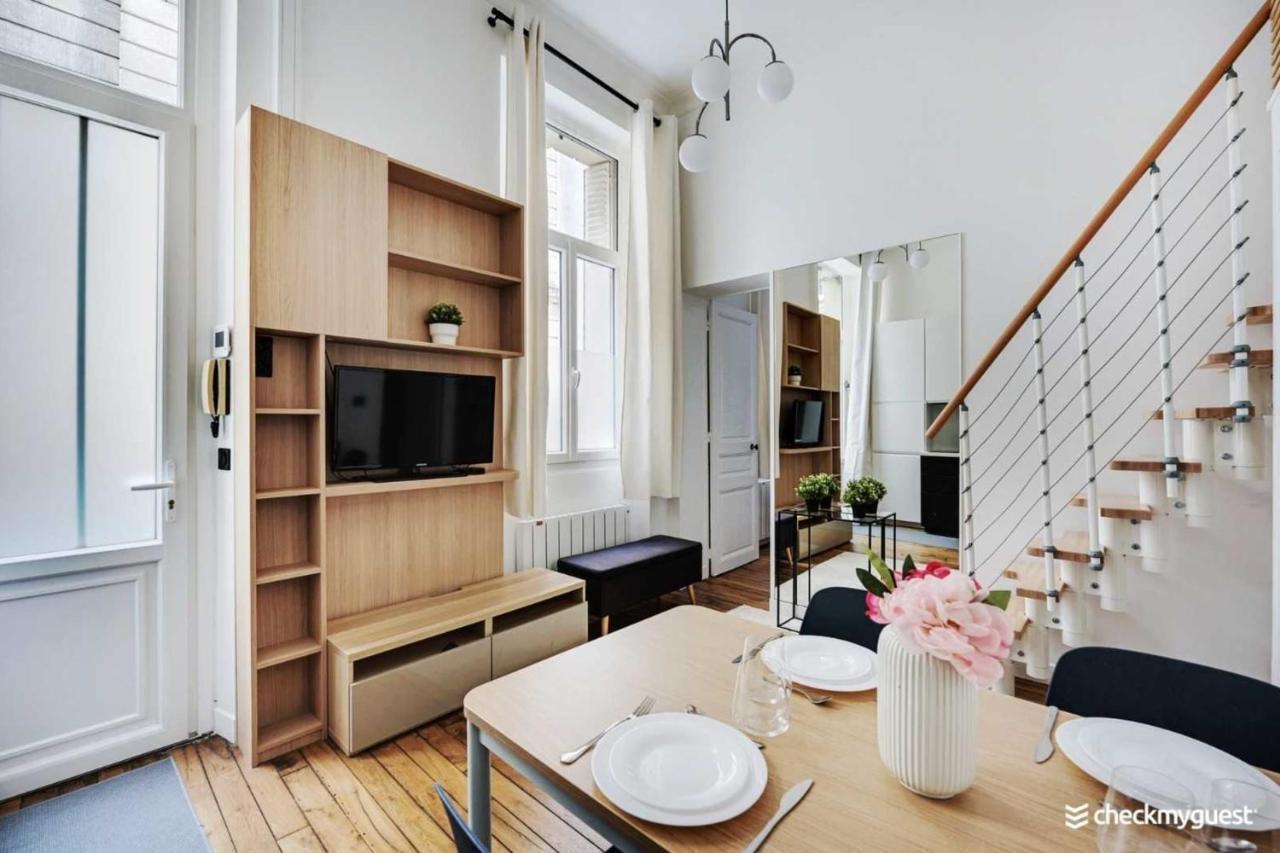 Apartment Beautiful -1br-4p- Tour Eiffel - Invalides Paris