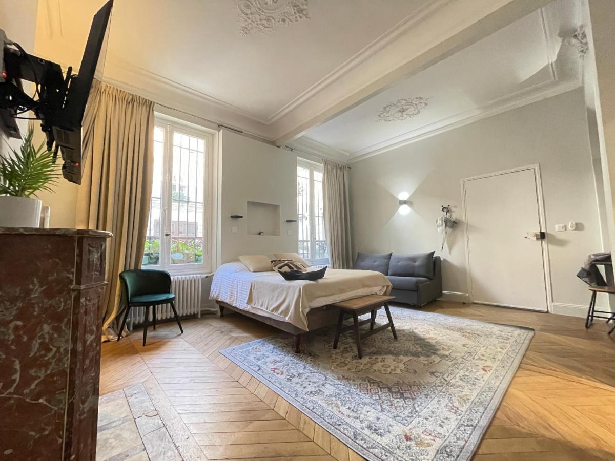 Cozy Studio Champs Elysee Arc De Triomphe 2 Paris