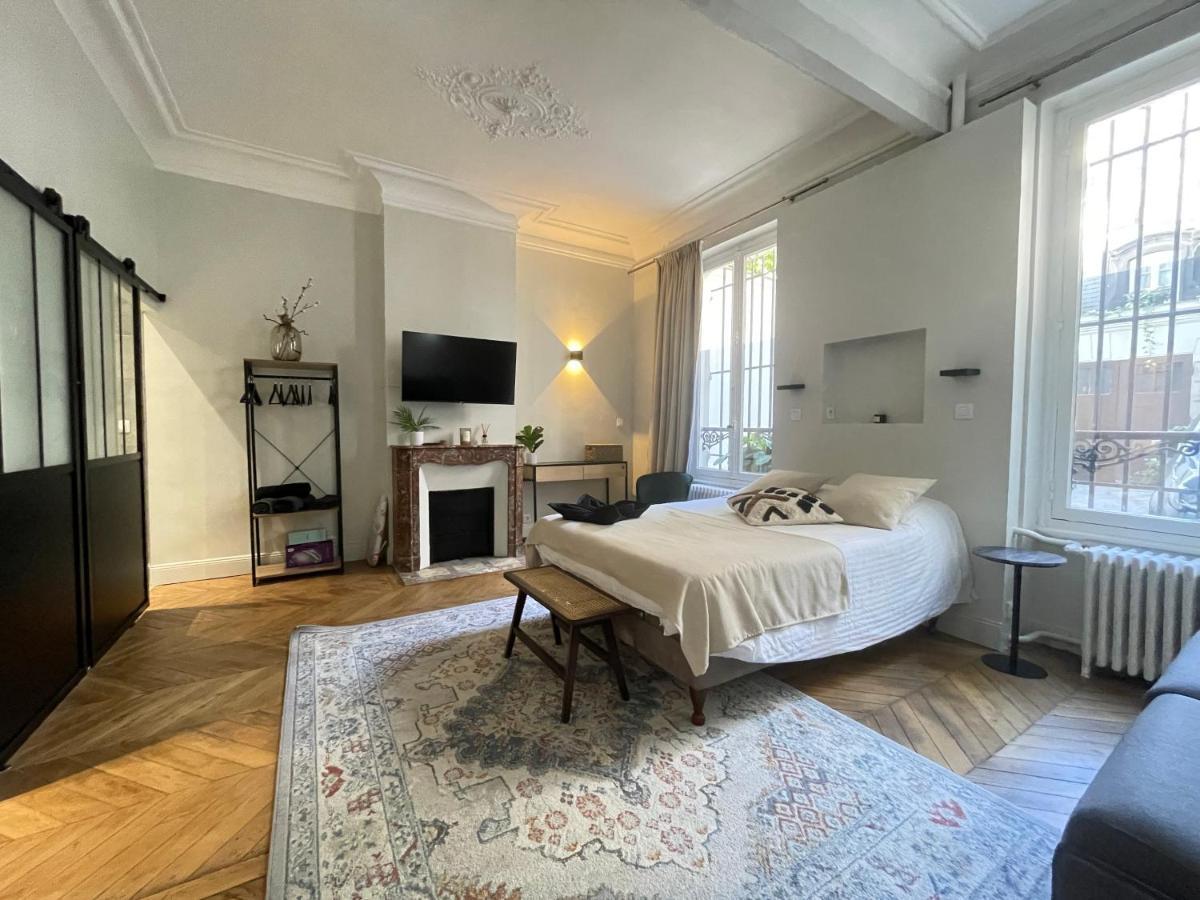 Cozy Studio Champs Elysée Arc De Triomphe 2 Paris
