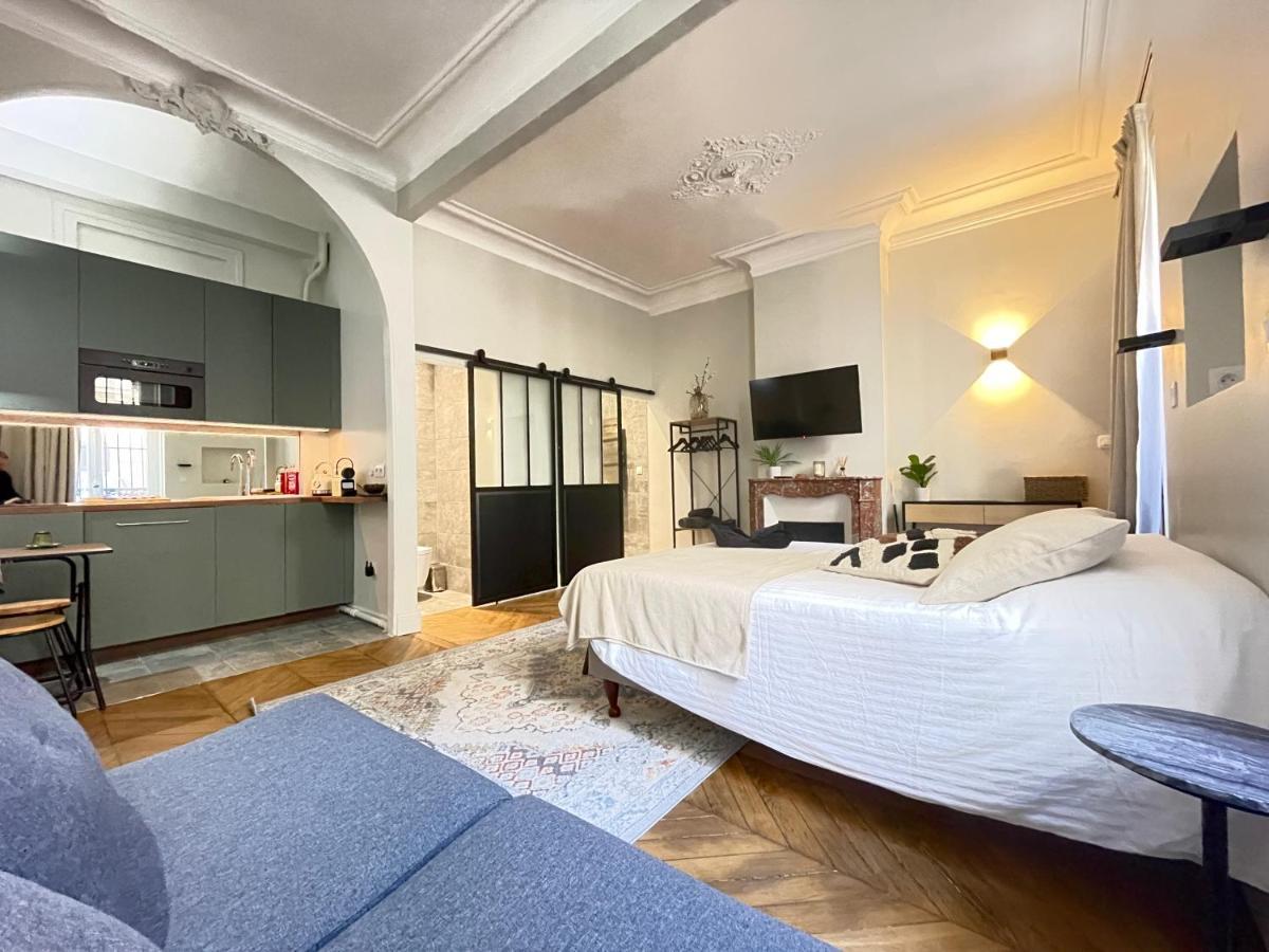 Cozy Studio Champs Elysée Arc De Triomphe 2 Appartement *