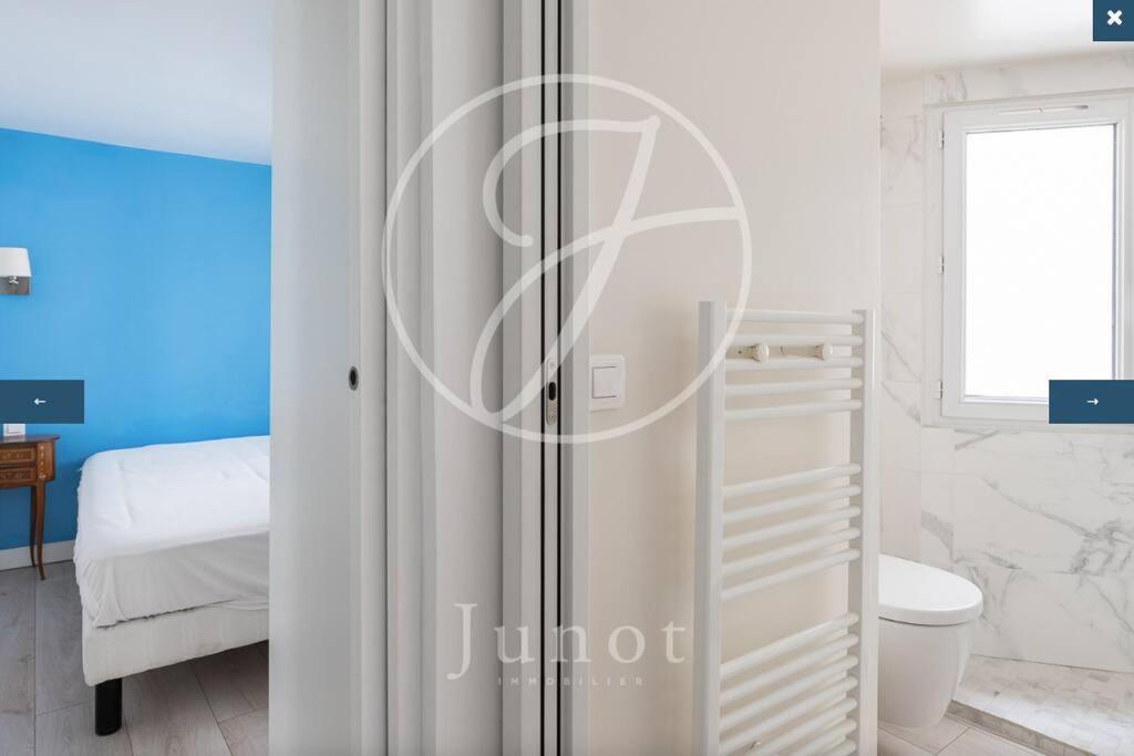 Charming In Saint-germain Des Pres Paris