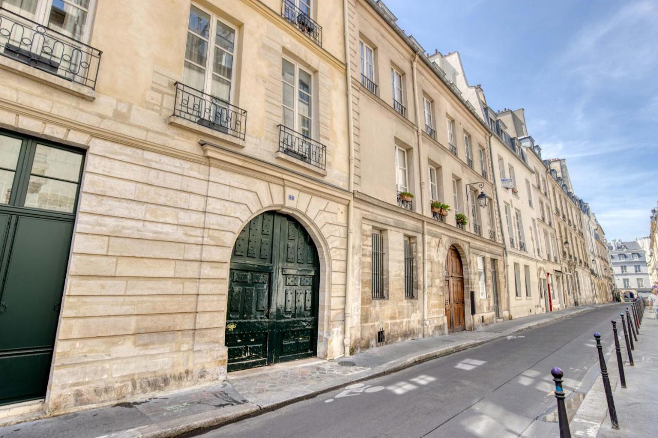 New & Design In The Heart Of Le Marais Apartment Paris
