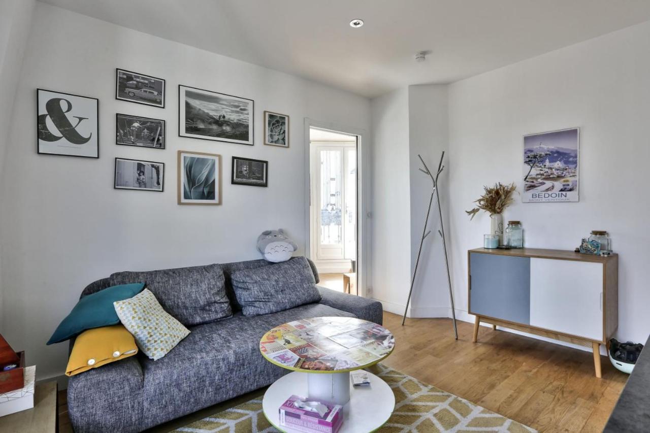 Beautiful Apartment In Belleville Apartment Paris