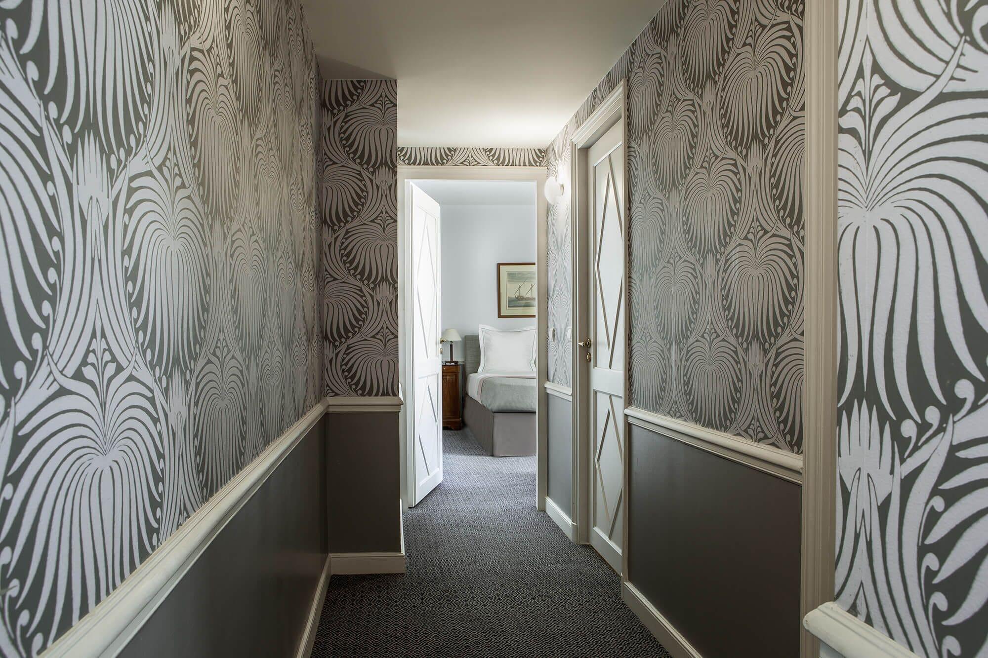 Hotel Brighton - Esprit De France 4*