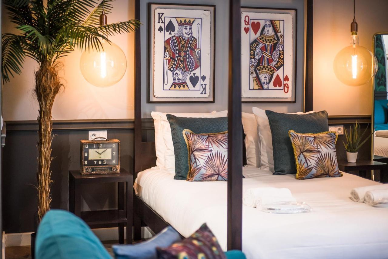 Apartment The Royal Elysee Paris