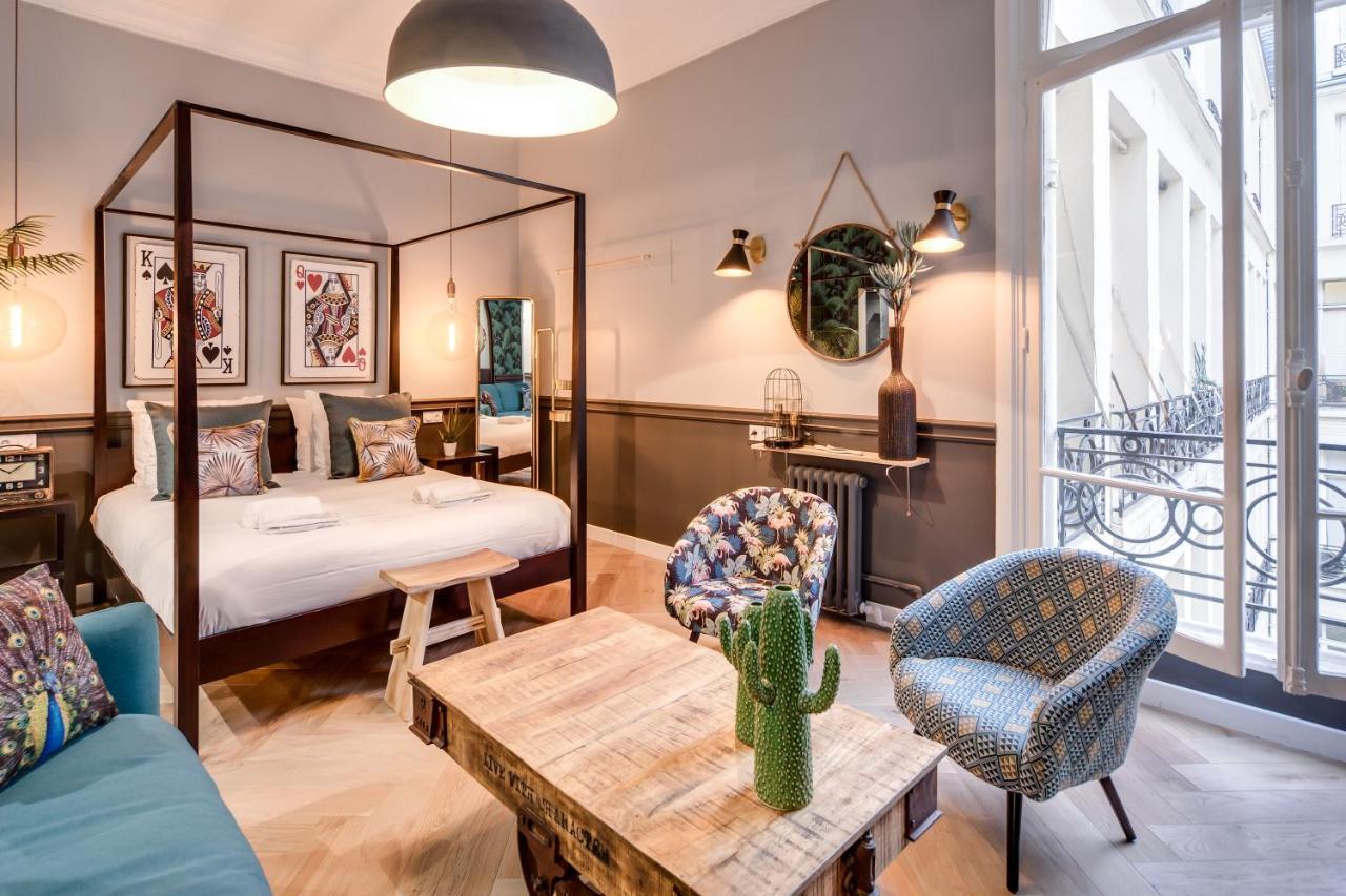 Apartment The Royal Elysee Paris