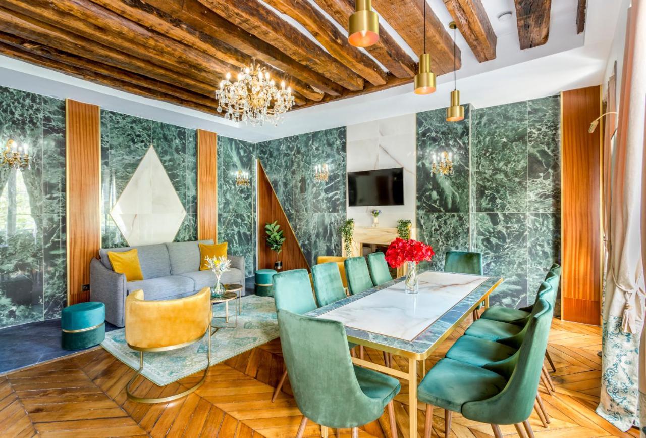 Luxury 3 Bedrooms 3 Bathrooms In Le Marais Paris