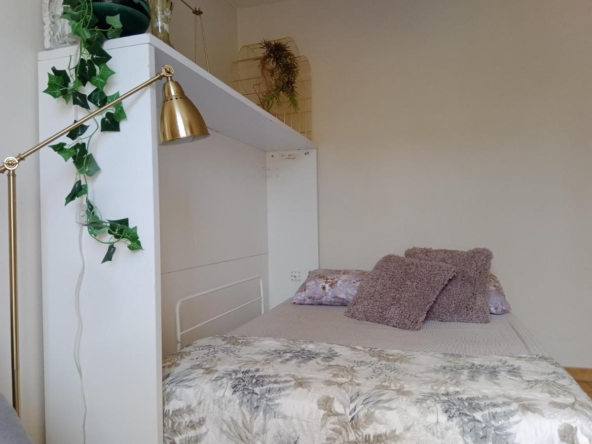 Authentic House Small, Bright And Calm Appartement