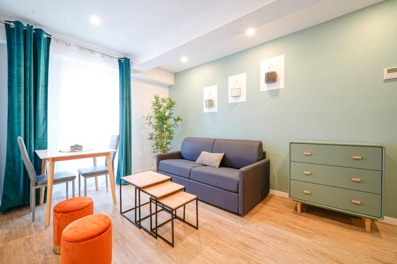 Design Dans Centre 8 Arrondissement * Paris