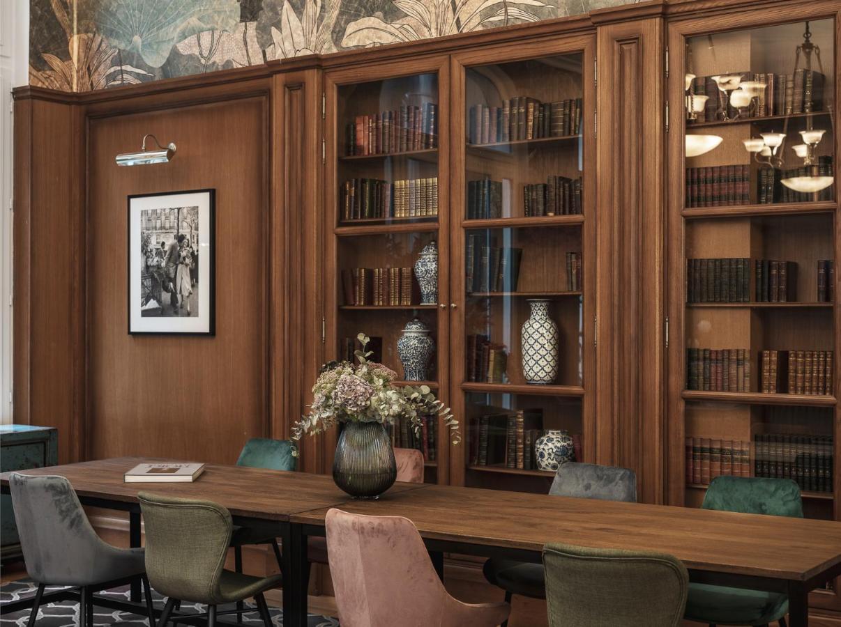 M Social Opera Hotel 4*