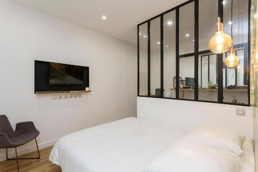 Architect S Designer Studio Walking Distance To The Eiffel Tower *