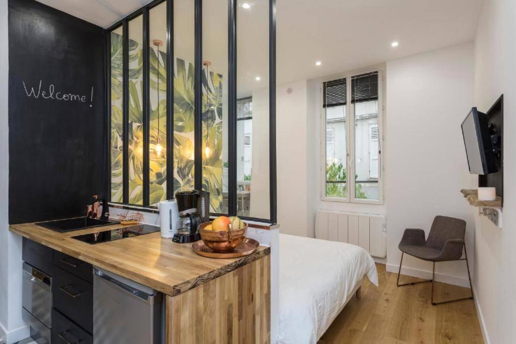 Architect S Designer Studio Walking Distance To The Eiffel Tower * Paris
