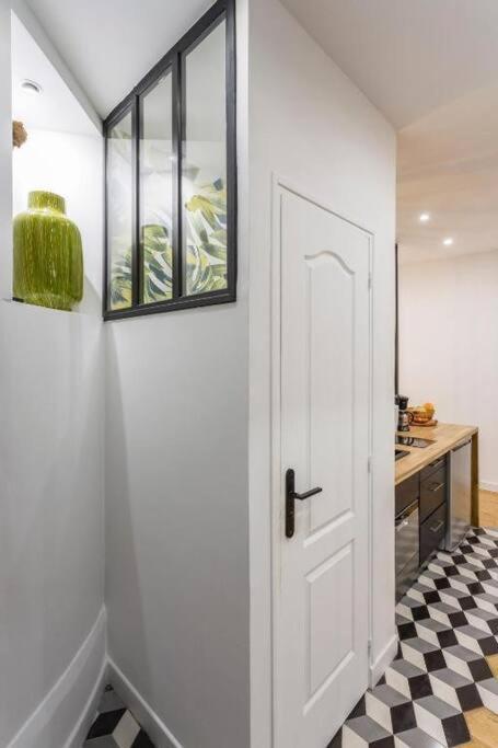 Architect S Designer Studio Walking Distance To The Eiffel Tower * Paris