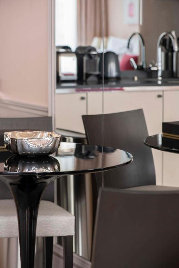 Le Beau Marais - Luxury Apartments, Air Cond, Lift Apartment Paris