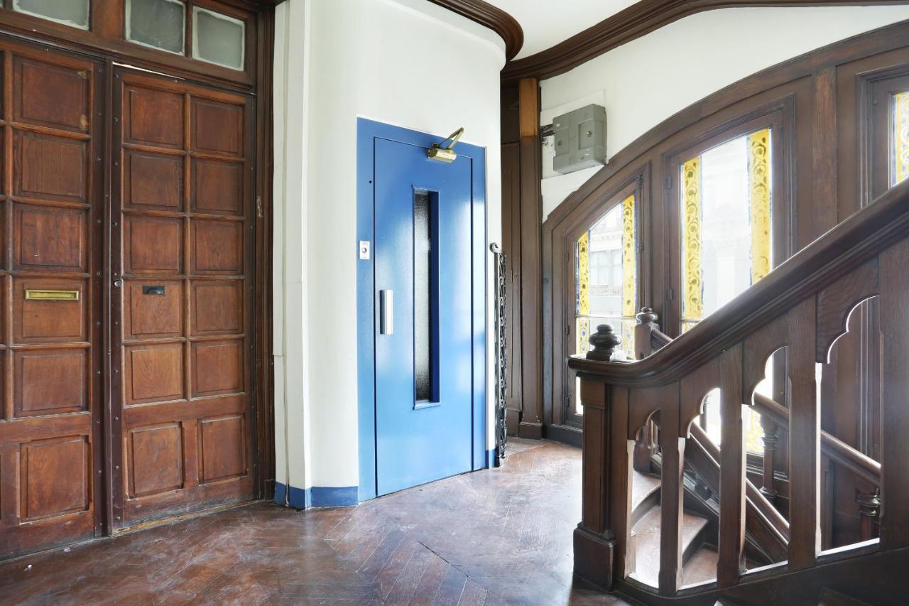 Center Of By Prestige Appartement