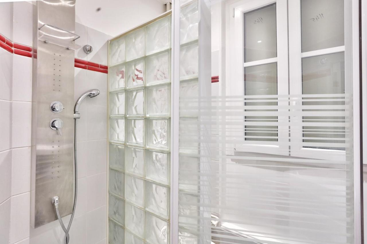 Superb T1bis At 1min From The Metro Porte St-ouen Apartamento Paris