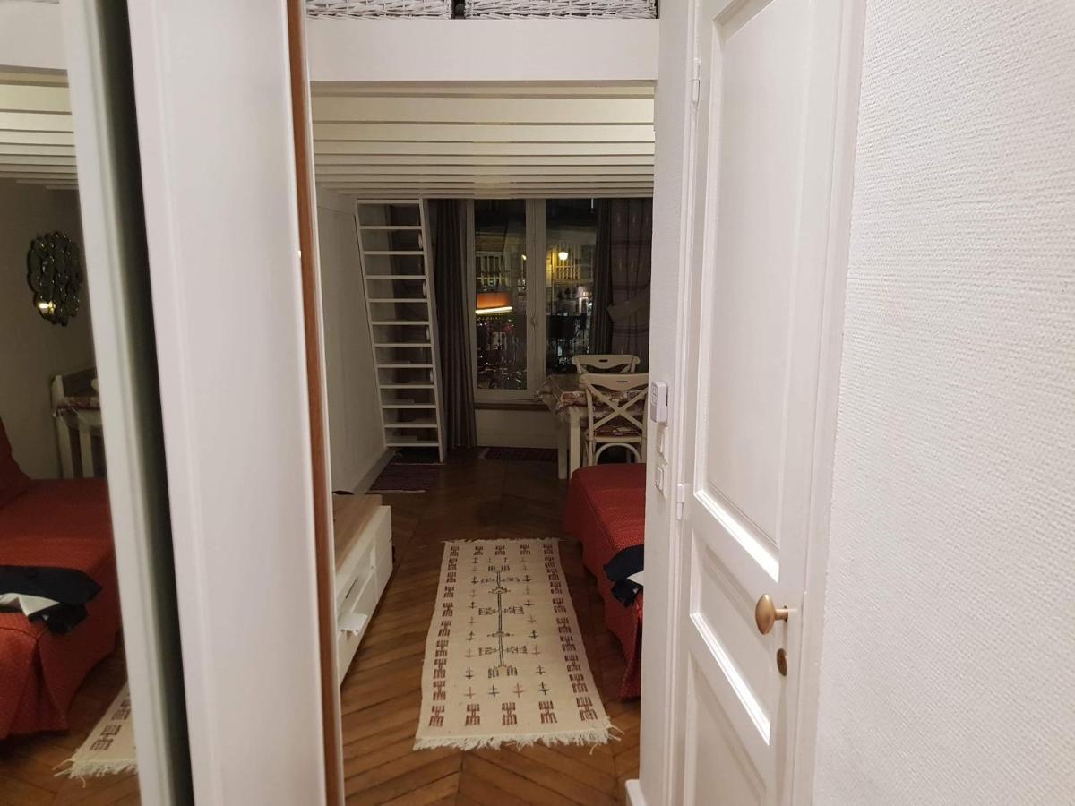 Cozy Louvre Apartment *