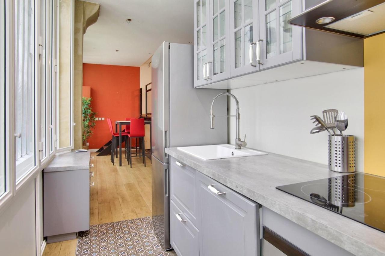 Appartement Luxurious 2 Bedrooms Le Marais Nazareth Free Netflix
