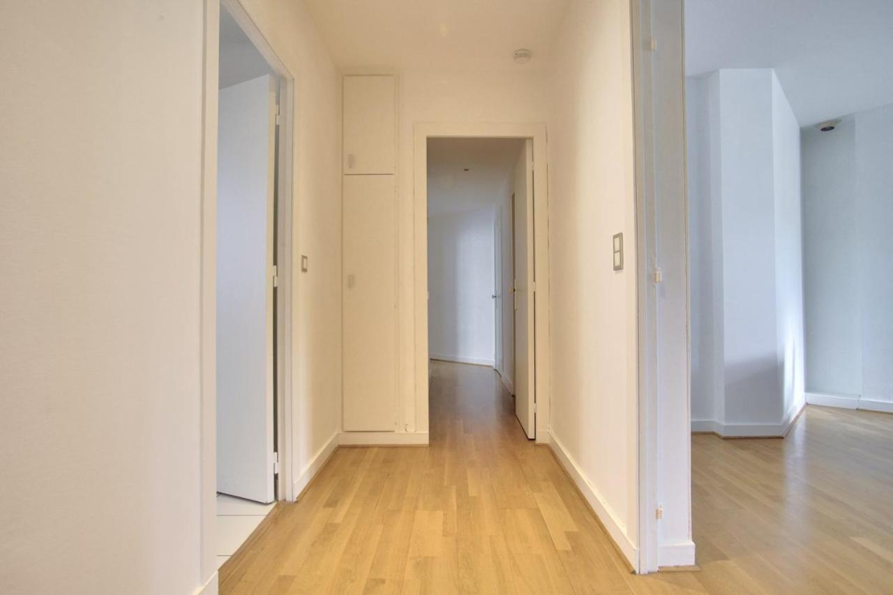 Apartment 2 Bedrooms Tour Eiffel Breteuil