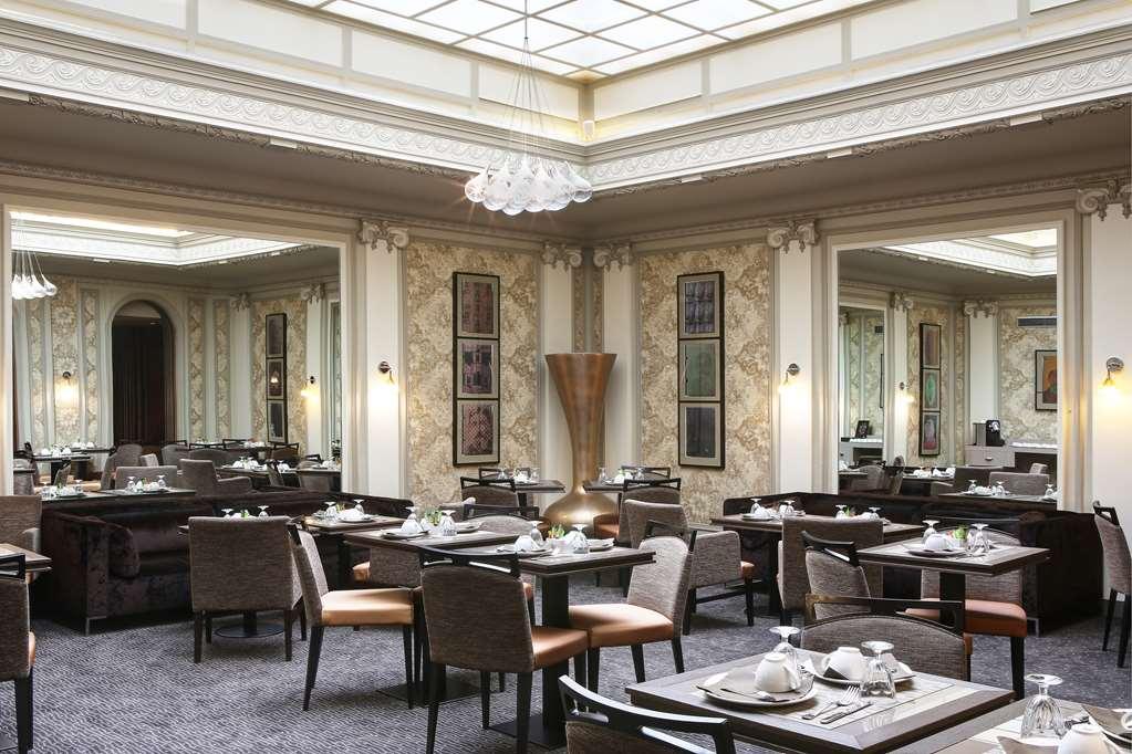 Litteraire Le Swann, Bw Premier Collection Hotel