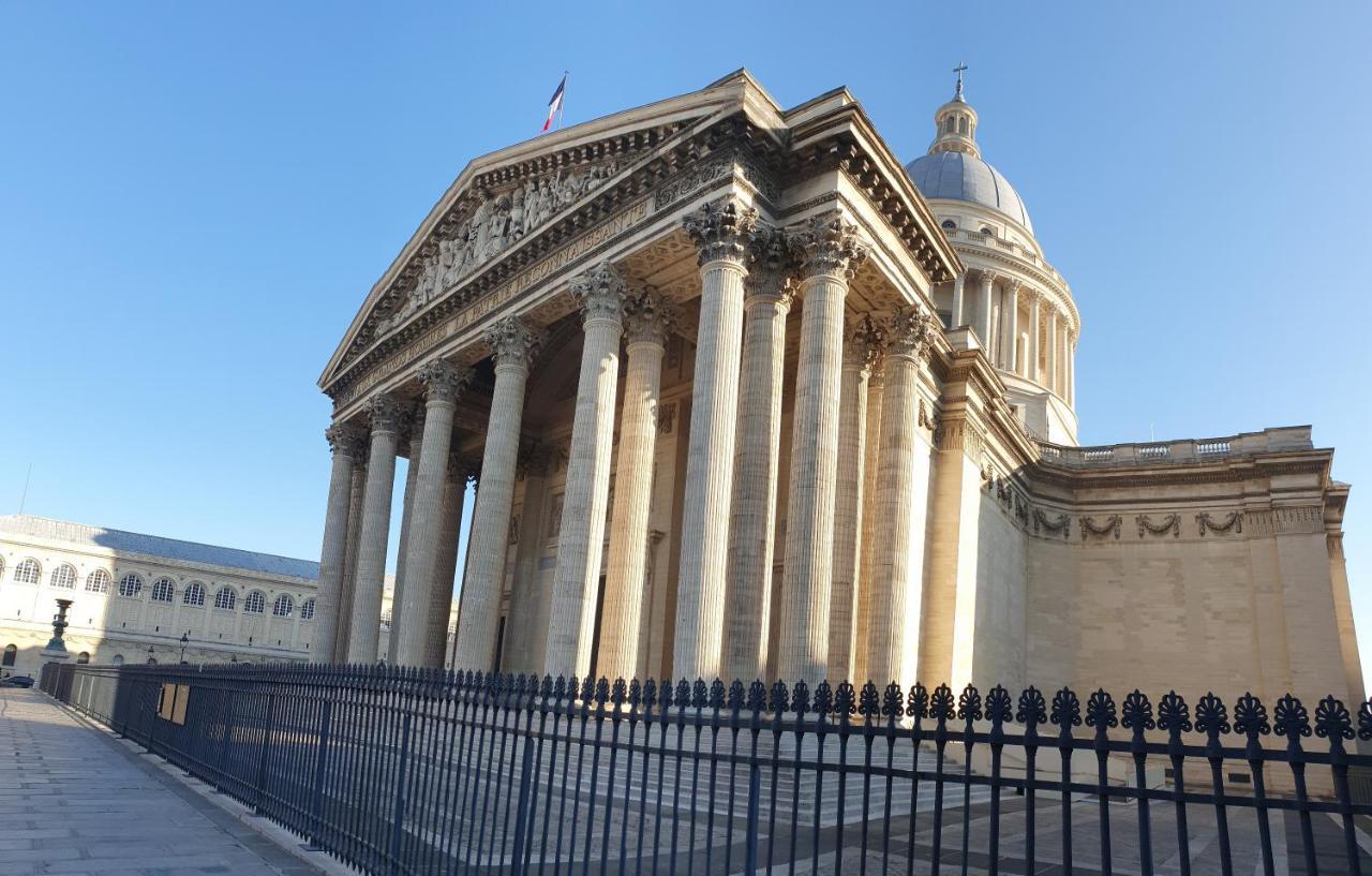 Quartier D'emily In Paris