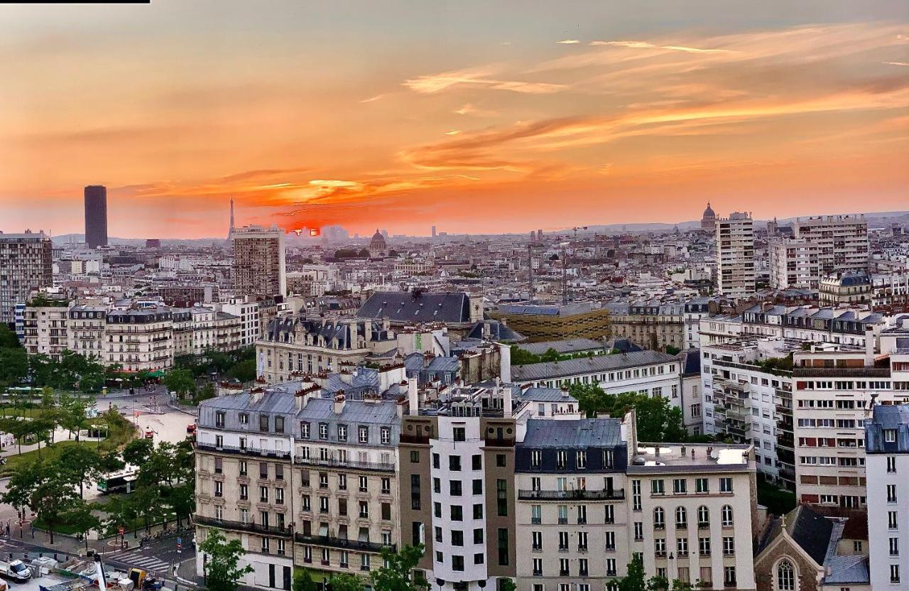 3 Bedrooms In Heart Of With A Unique View Of Free Wifi Apartment Paris