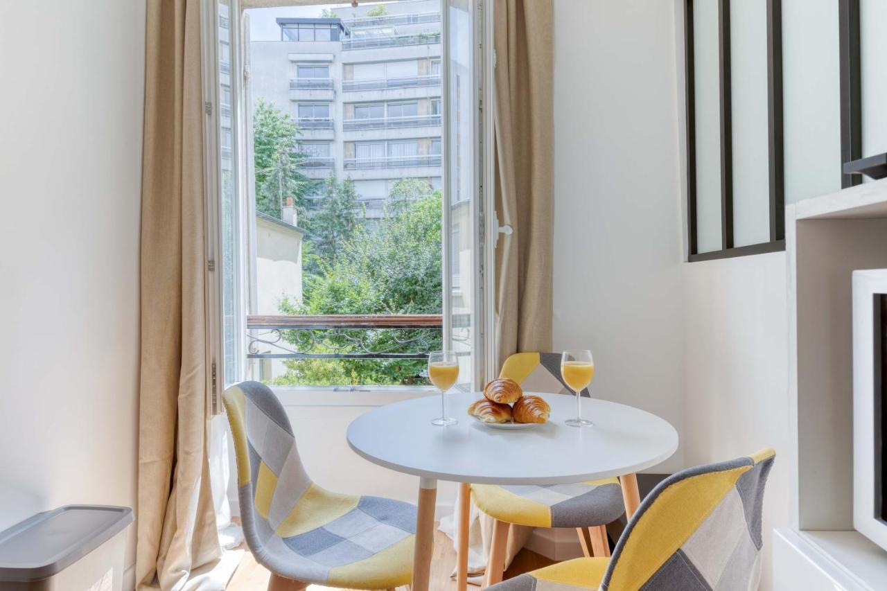 New And Quiet 1 Bdr Flat In The Heart Of 12 *