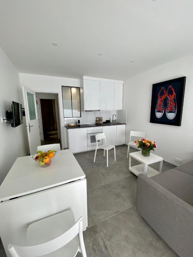 Apartment Chez Les Artistes De Menilmontant *
