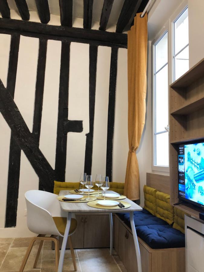 Quartier D'emily In Apartment