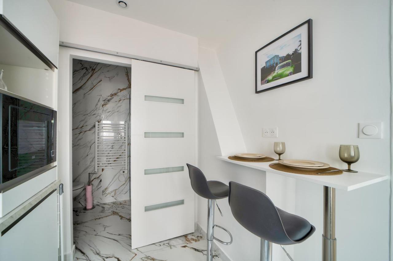 Superbe Studio Refait A Neuf