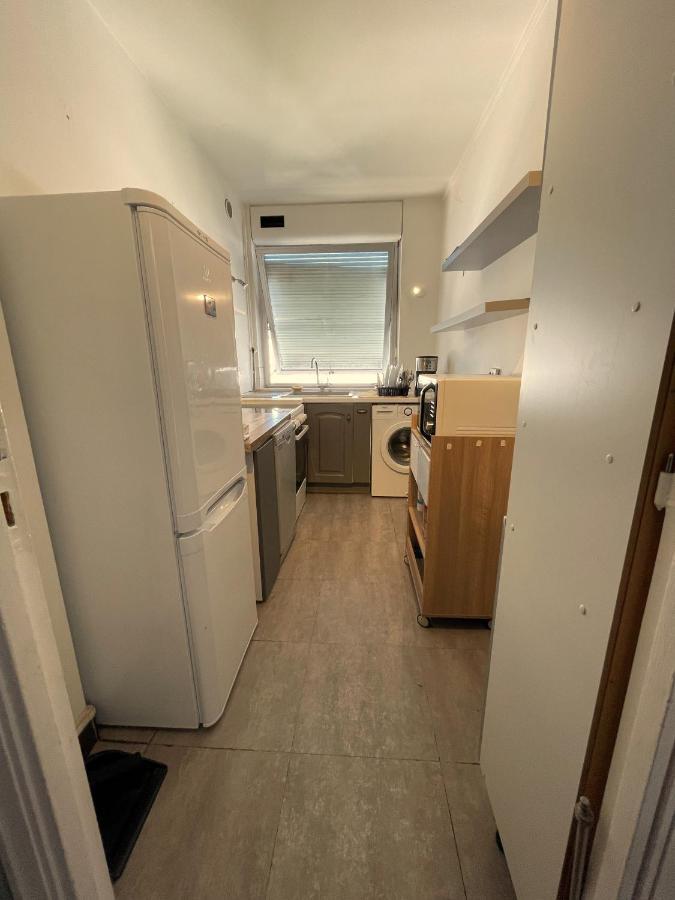 Champs Elysees Et Parc Monceau : Charmant Logement Lumineux Apartment Paris