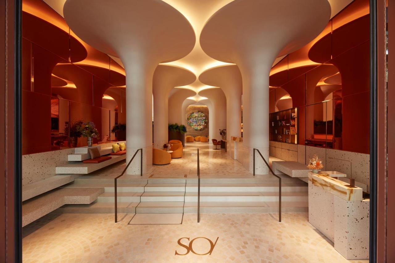 Hotel So/