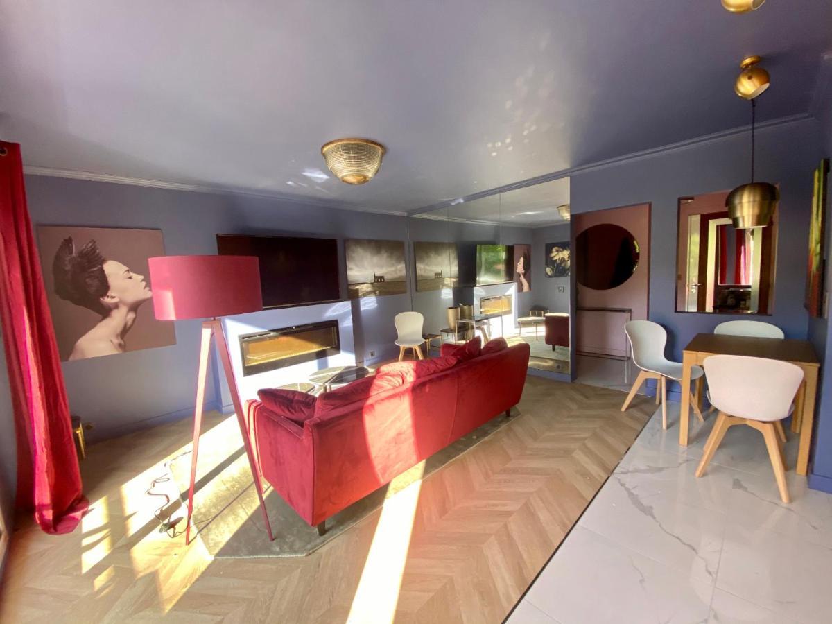 Luxury La Vie En Rose Jacuzzi Terrasse Parking * Paris