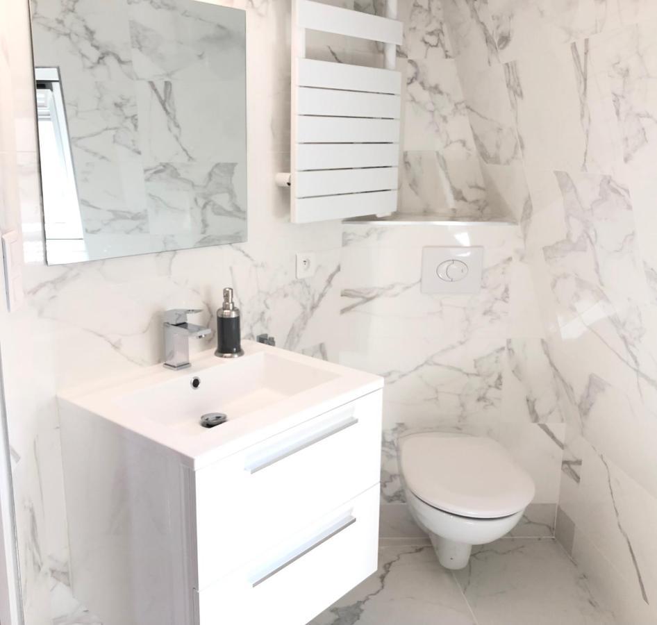 Elegance Haussmanienne, Moderne Et Cosy Apartment
