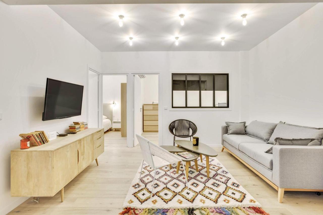 & Stylish Renovated Parisian / 6-8 Guests Paris