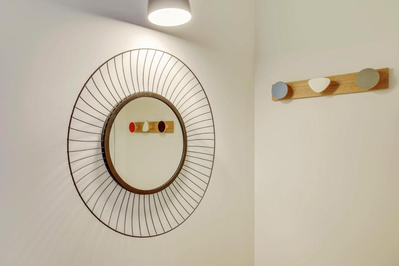 & Stylish Renovated Parisian / 6-8 Guests Paris