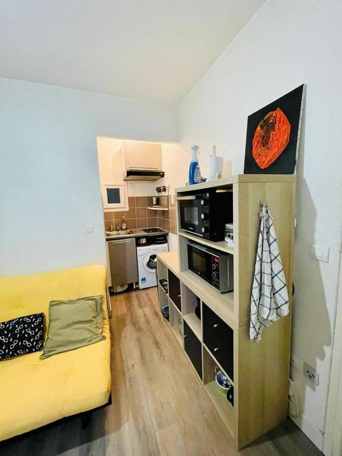 Appartement En Plein Coeur Du 10eme Et Proche De Plusieurs Gares
