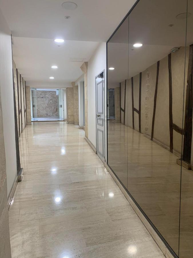 Privées Dans Grand T4-paris Plein-centre Séjour chez l'habitant