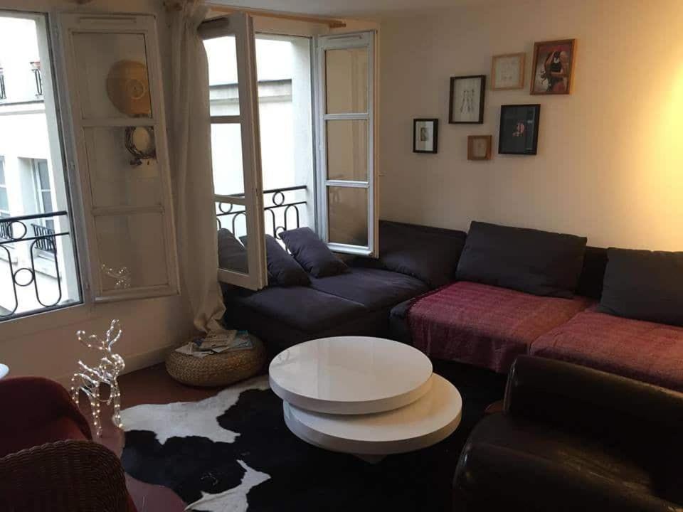 Privees - Seine & Louvre In The Connected Heart Of Homestay Paris