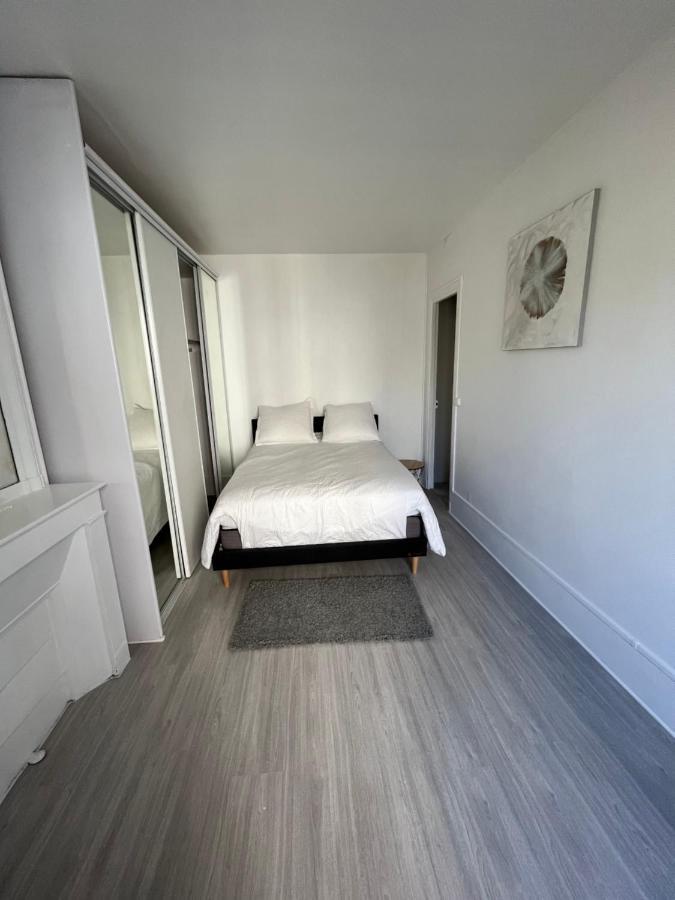 Appartement Du Commerce De *