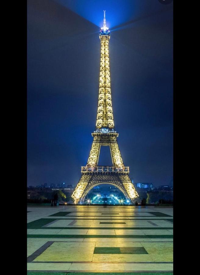Du Commerce De * Paris